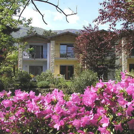 Villaggio Turistico Riviera 카노비오