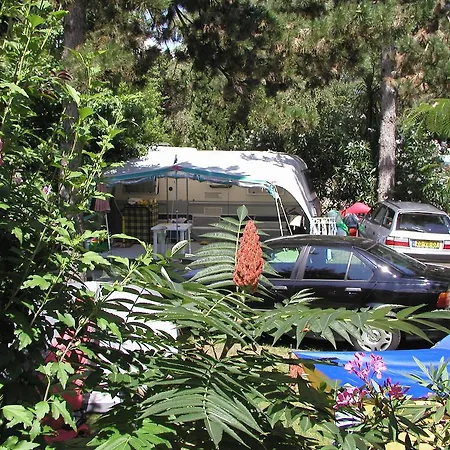 Üdülőpark Villaggio Turistico Riviera Cannobio