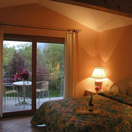 Üdülőpark Villaggio Turistico Riviera 2*